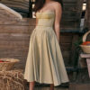 Vestido midi feminino com decote bustier, alças finas e saia fluida, perfeito para o dia a dia e passeios(24586)